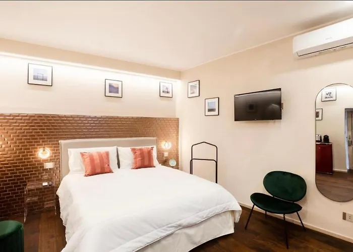 Marika's Guest house 4*